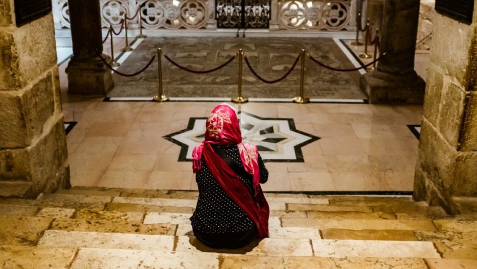 christian_woman_religious_status_change_iraq