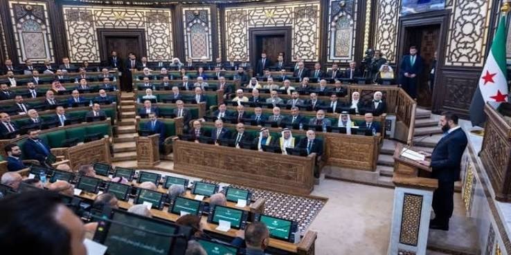 Suriye'de yeni parlamento ilk kez toplandı - Ahmed Şara